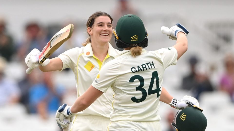 Women's Ashes: Annabel Sutherland and Tammy Beaumont trade tons as Test in the balance