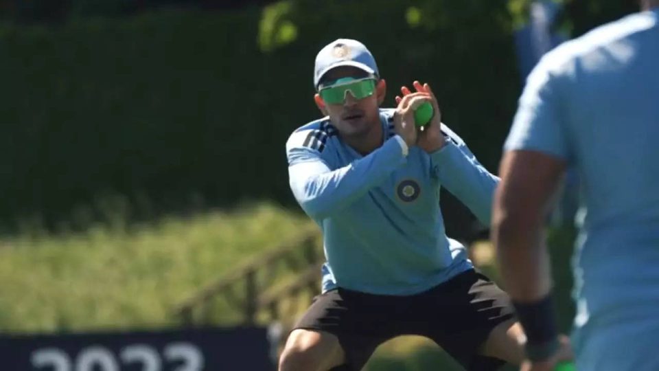 India's fielding drills: Multi-coloured rubber 'reaction balls' to adjust to wicked deviation