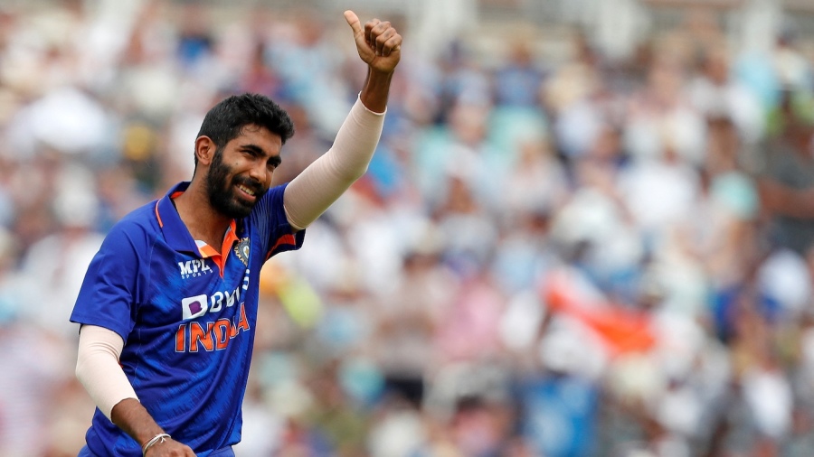 India's Jasprit Bumrah acknowledges the applaudse after taking the wicket of England's Brydon Carse (unseen), his fifth wicket, during the Royal London x ACE One Day International (ODI) cricket match between England and India at The Oval in London on July 12, 2022. - RESTRICTED TO EDITORIAL USE. NO ASSOCIATION WITH DIRECT COMPETITOR OF SPONSOR, PARTNER, OR SUPPLIER OF THE ECB (Photo by Ian Kington / AFP) / RESTRICTED TO EDITORIAL USE. NO ASSOCIATION WITH DIRECT COMPETITOR OF SPONSOR, PARTNER, OR SUPPLIER OF THE ECB (Photo by IAN KINGTON/AFP via Getty Images)