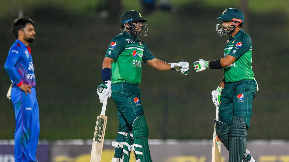 Pakistan beats Afghanistan by one wicket to clinch ODI series