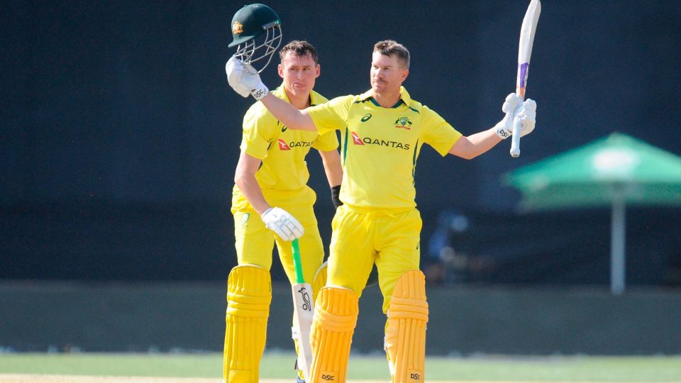 Warner, Head on all-time opening partnership pace as monster stand, Marnus ton help Aussies pummel Proteas