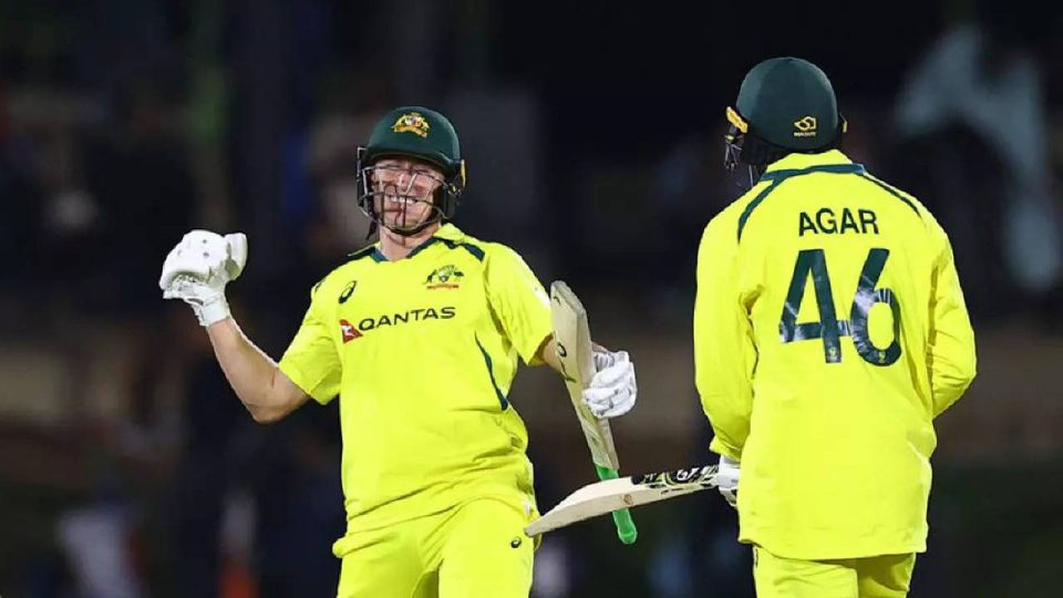 1st ODI: Concussion substitute Labuschagne steers Australia to victory over SA