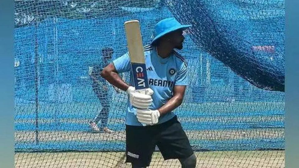 Shreyas Iyer rejoins Team India in practice ahead of Bangladesh clash