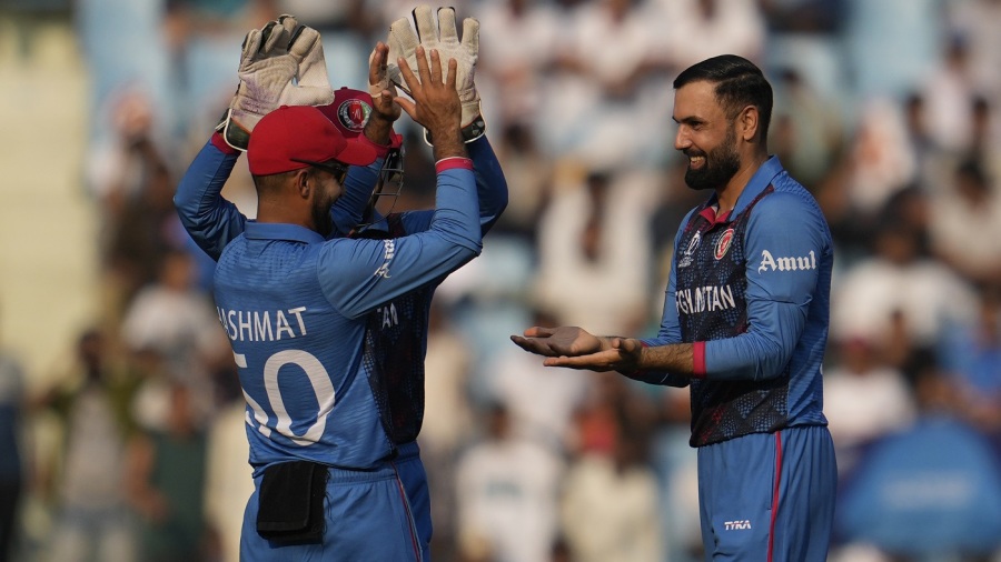 Afghanistan's Mohammad Nabi celebrates the wicket of Netherlands' Bas De Leede during the ICC Men's Cricket World Cup match between Afghanistan and Netherlands in Lucknow, India, Friday, Nov. 3, 2023. (AP Photo/Altaf Qadri)